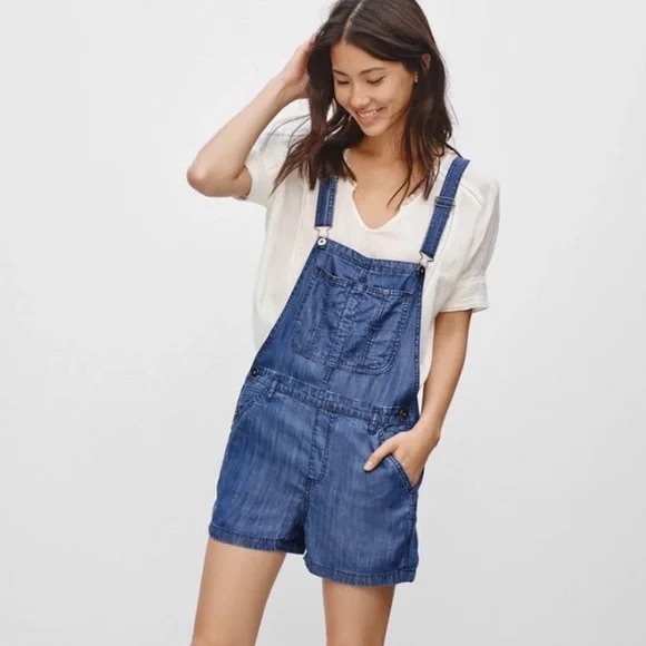 Azure Skies (Aritzia) Linen Overalls - Picture 2 of 2
